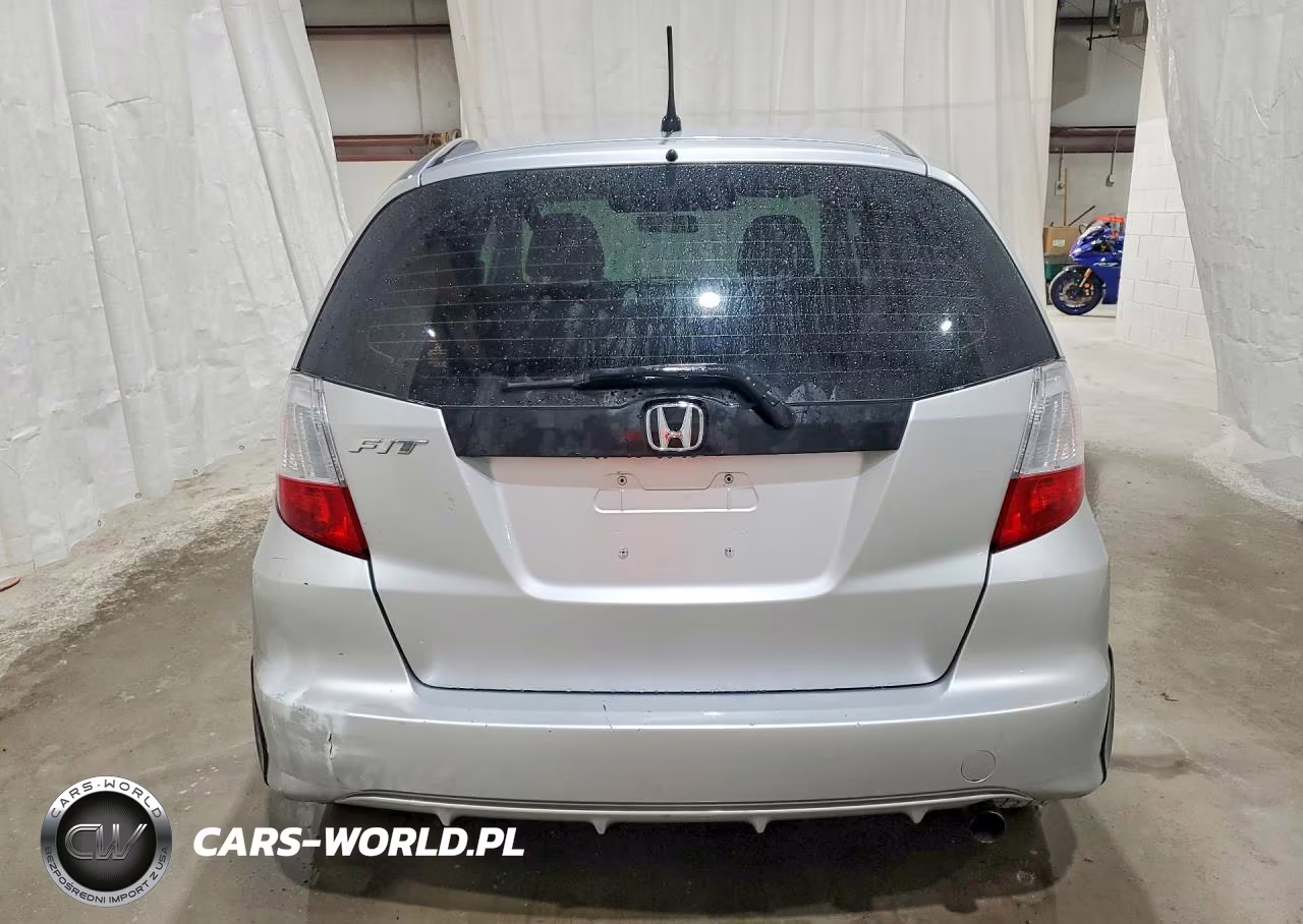 2013 Honda Fit VIN:JHMGE8H34DC007906 - 6