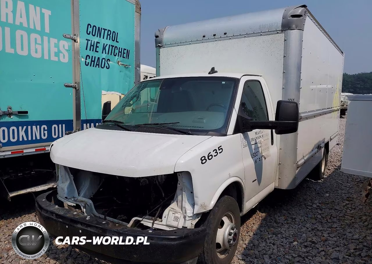2020 GMC Savana Cutaway G3500