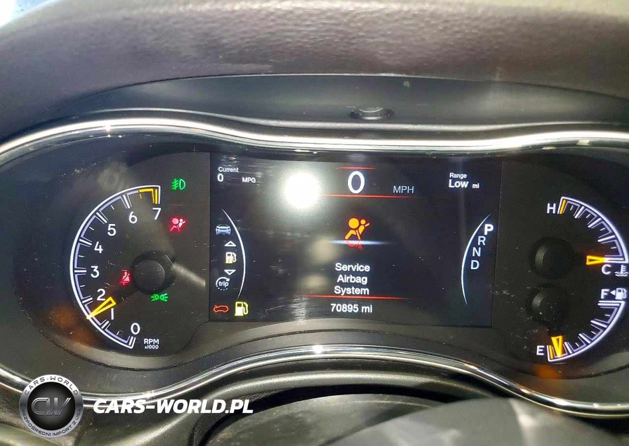 2020 Jeep Grand Cherokee Laredo VIN:1C4RJFAG6LC350450 - 9