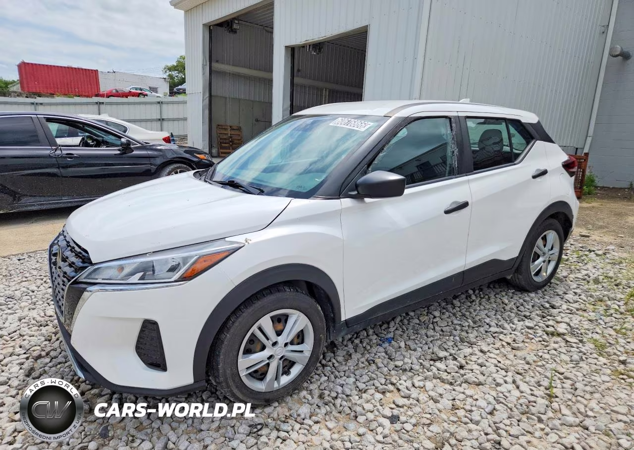 2021 Nissan Kicks S