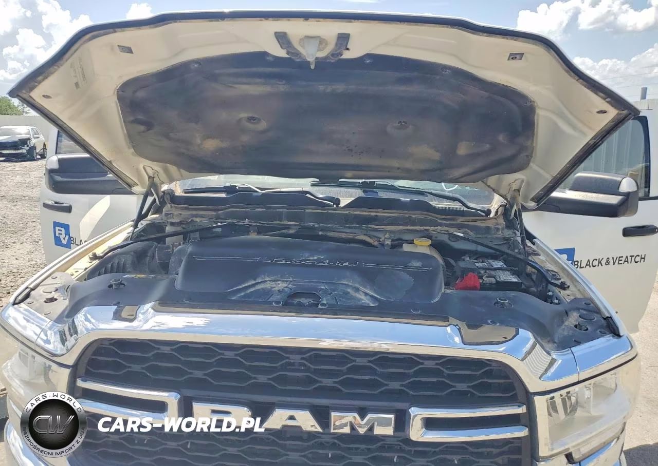 2019 Ram 2500 Tradesman VIN:3C6UR5CJ3KG707950 - 11