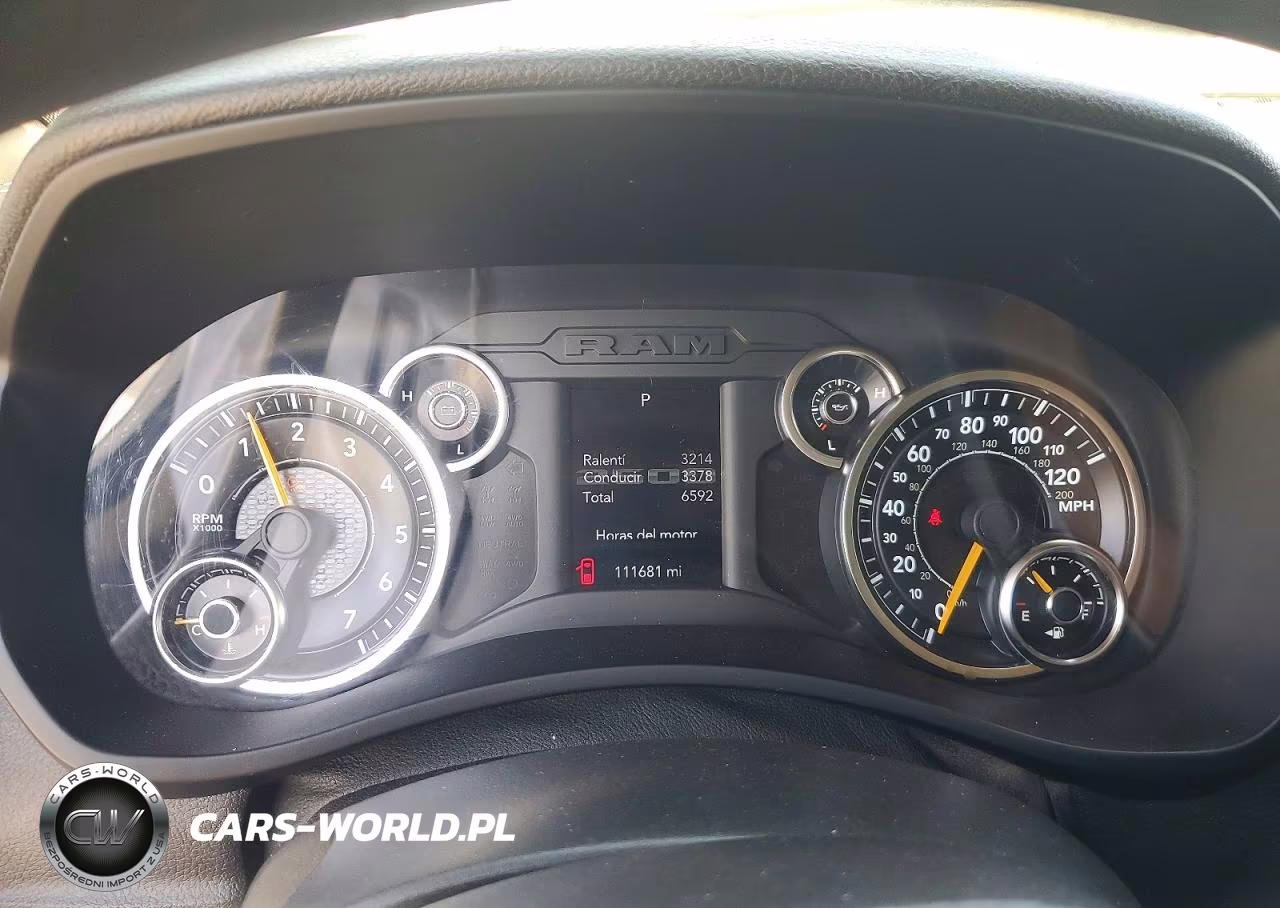 2019 Ram 2500 Tradesman VIN:3C6UR5CJ3KG707950 - 9