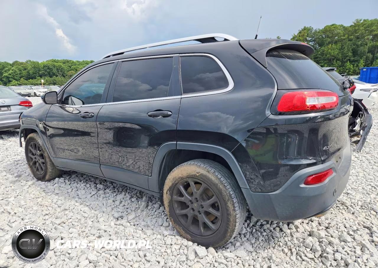 2016 Jeep Cherokee Latitude VIN:1C4PJMCB4GW259596 - 2