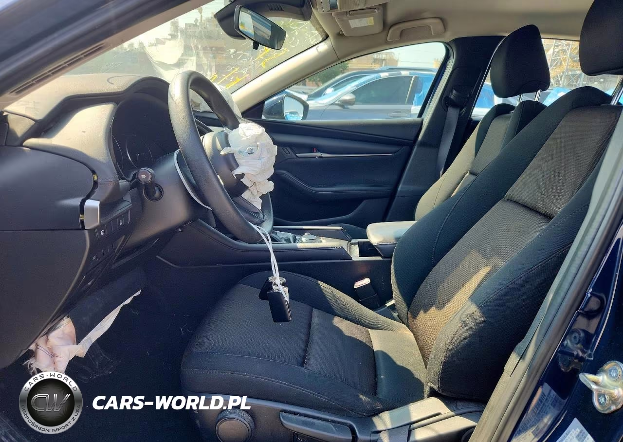 2020 Mazda 3 VIN:3MZBPABL7LM136738 - 7