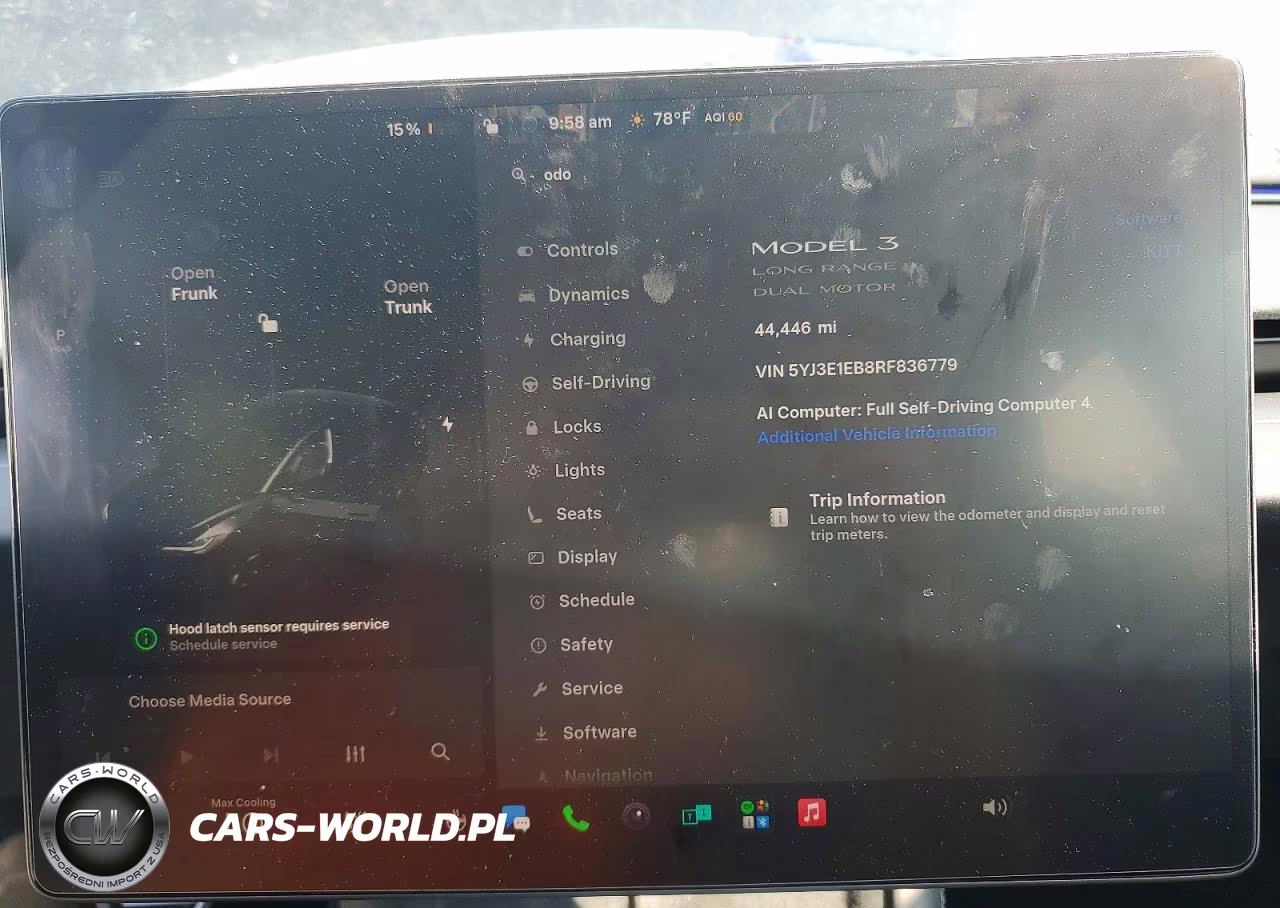 2024 Tesla Model 3 VIN:5YJ3E1EB8RF836779 - 9