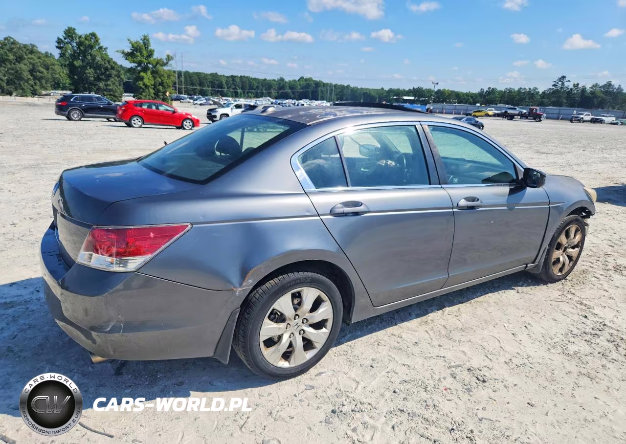 2008 Honda Accord Exl VIN:JHMCP26898C010083 - 3
