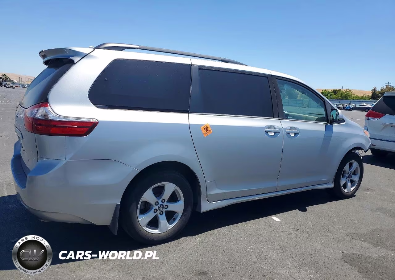 2020 Toyota Sienna Le VIN:5TDKZ3DCXLS054458 - 3