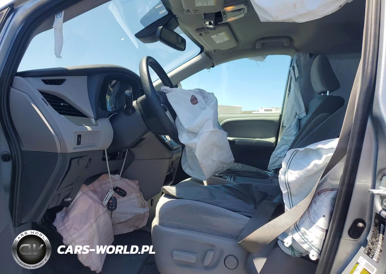 2020 Toyota Sienna Le VIN:5TDKZ3DCXLS054458 - 7