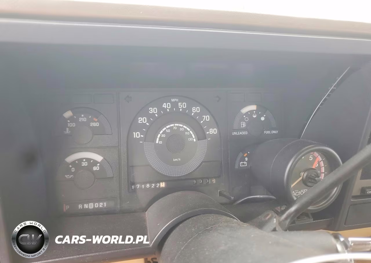 1988 GMC Gmt-400 C2500 VIN:2GTFC29K5J1573046 - 9