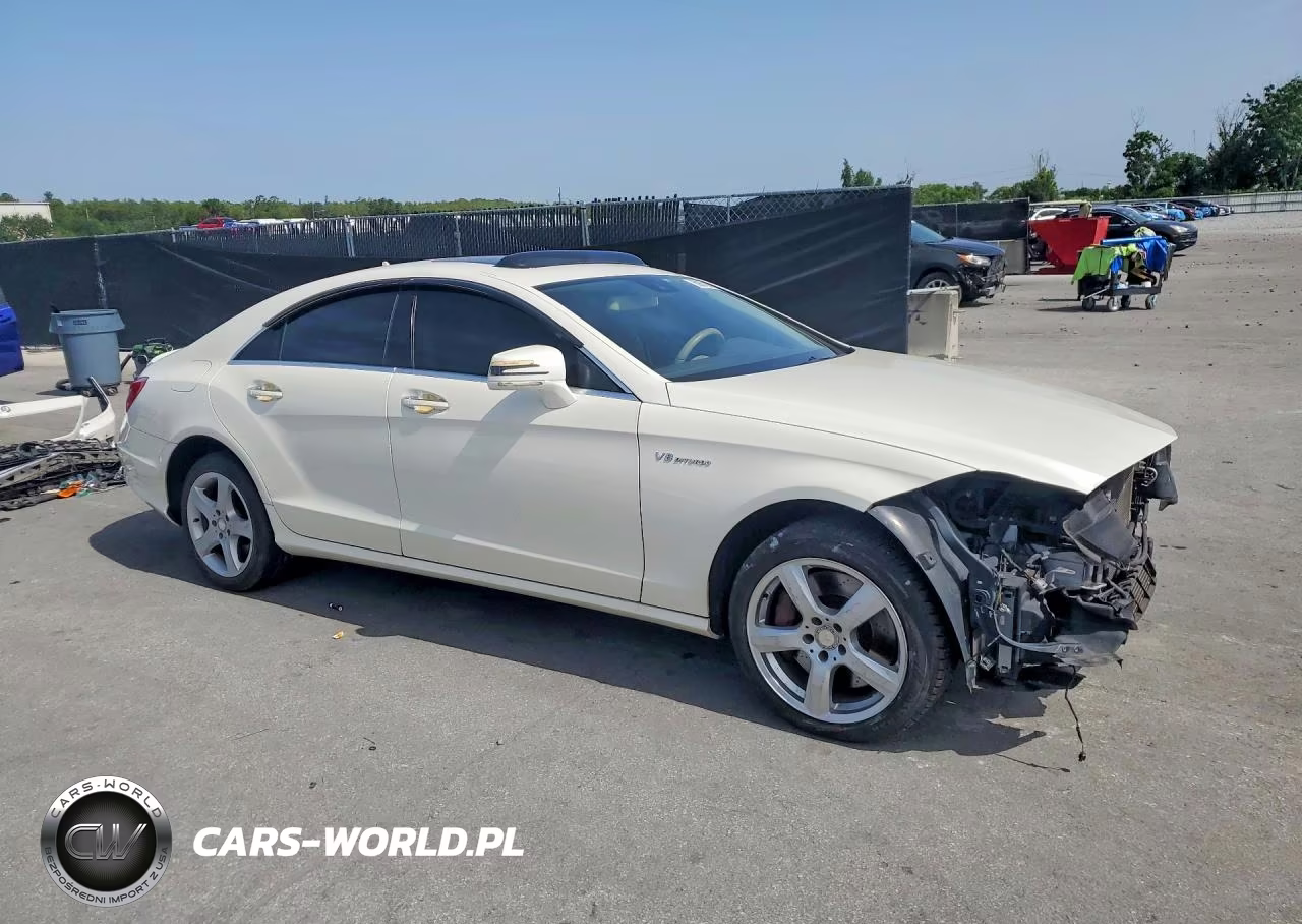 2013 Mercedes-Benz Cls 550 VIN:WDDLJ7DB8DA064453 - 4