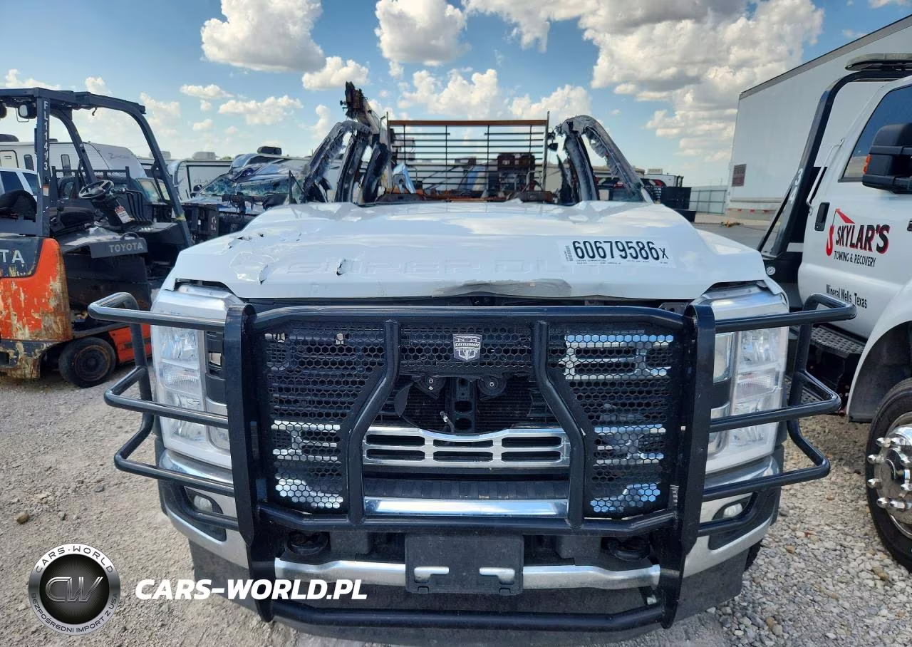 2025 Ford F450 Super Duty VIN:1FD0W4HTXSEC20817 - 5