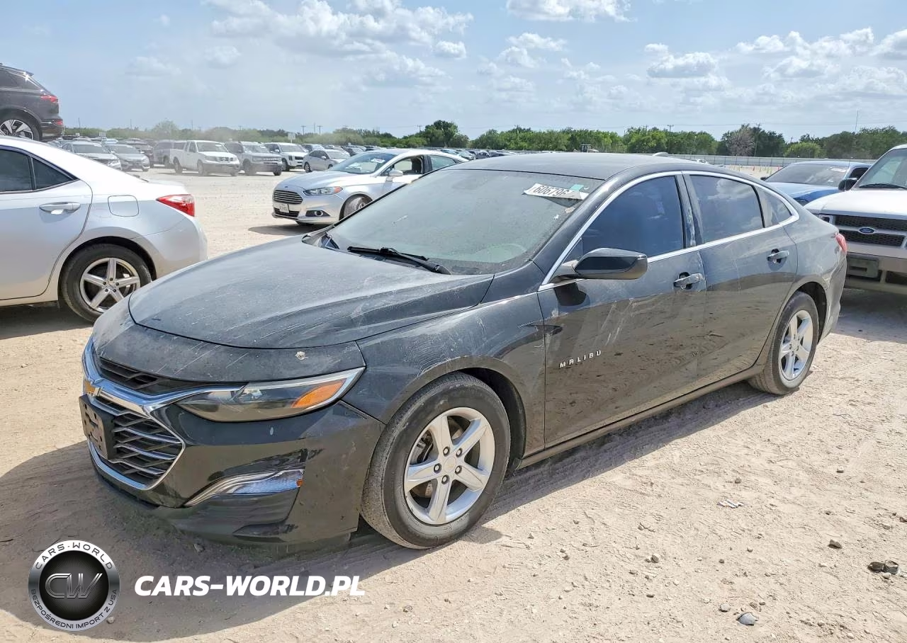 2020 Chevrolet Malibu Ls – zdjęcie 1 z 12