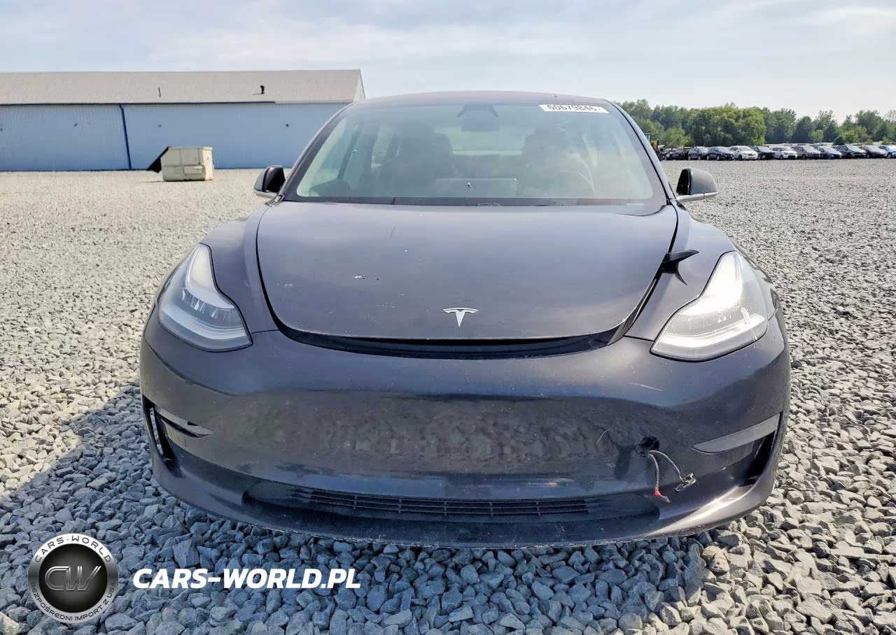 2018 Tesla Model 3 VIN:5YJ3E1EB0JF127252 - 5