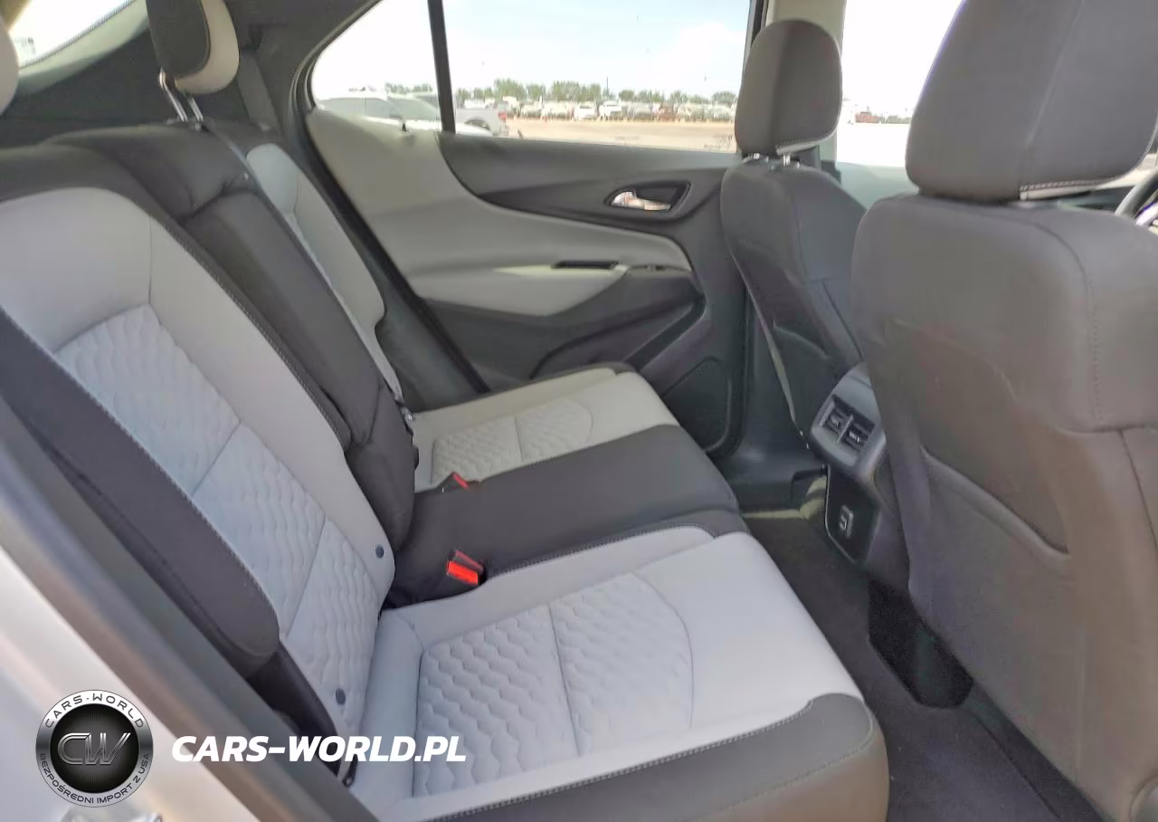 2020 Chevrolet Equinox VIN:2GNAXFEV6L6156036 - 10