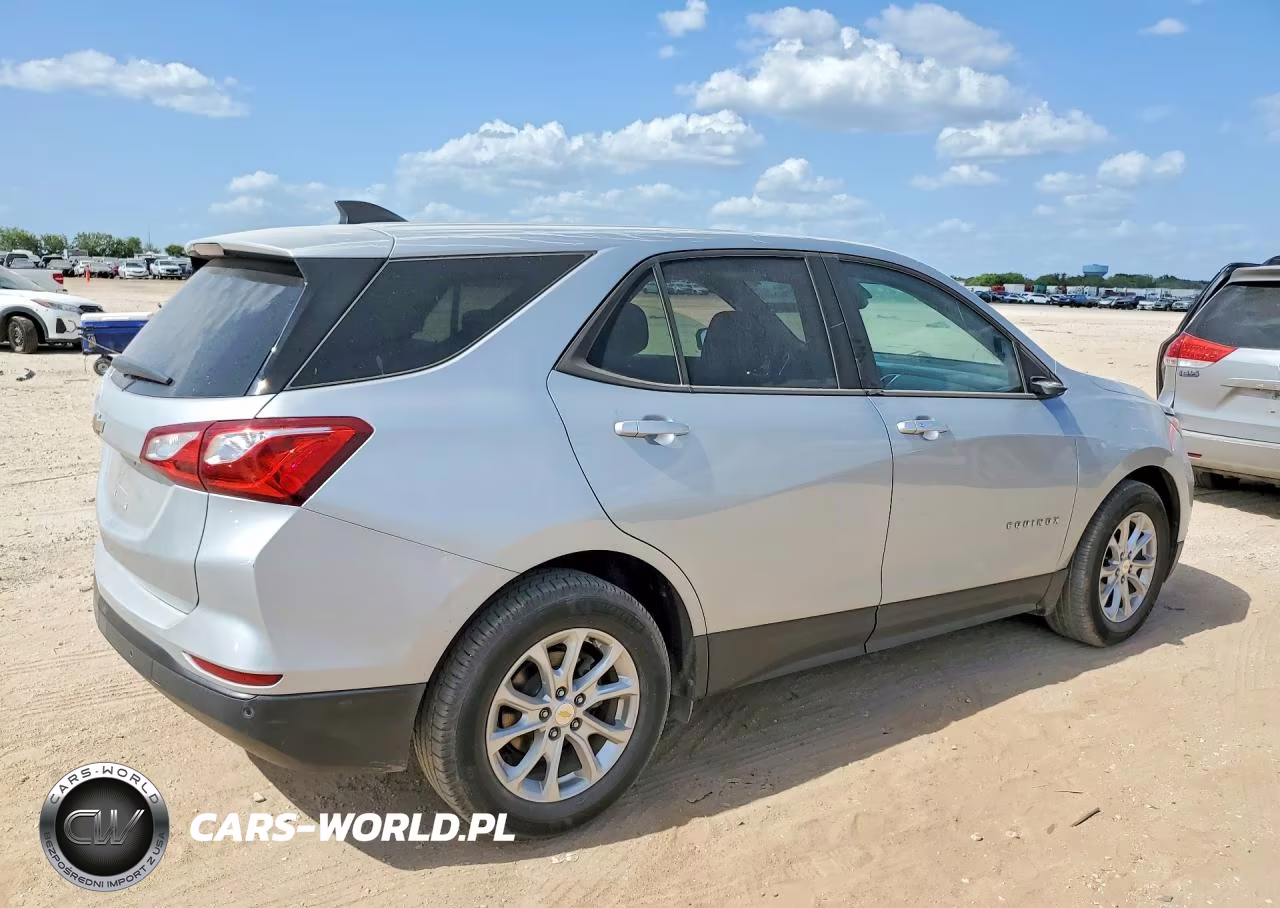 2020 Chevrolet Equinox VIN:2GNAXFEV6L6156036 - 3