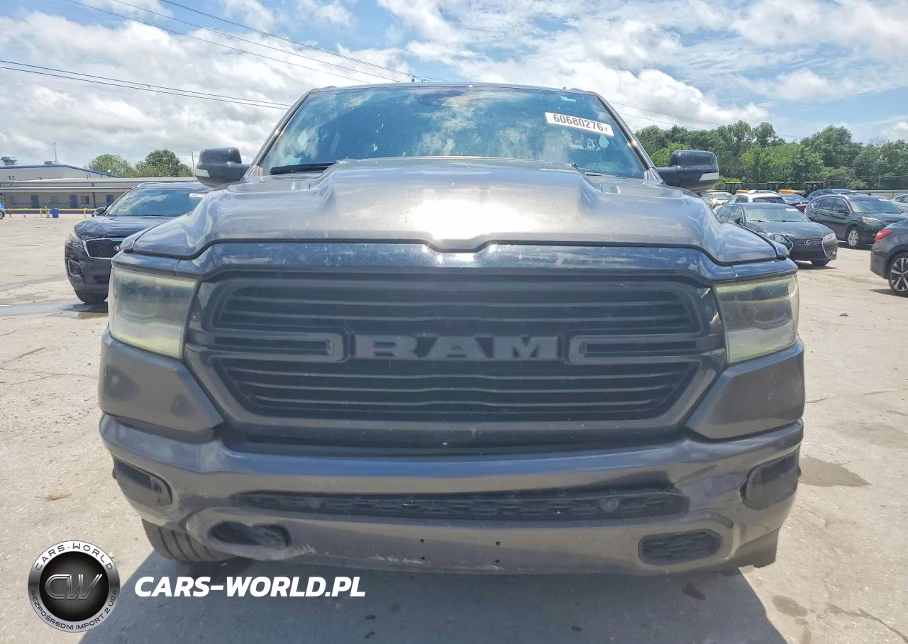 2021 Ram 1500 Laramie VIN:1C6SRFJT5MN733624 - 5