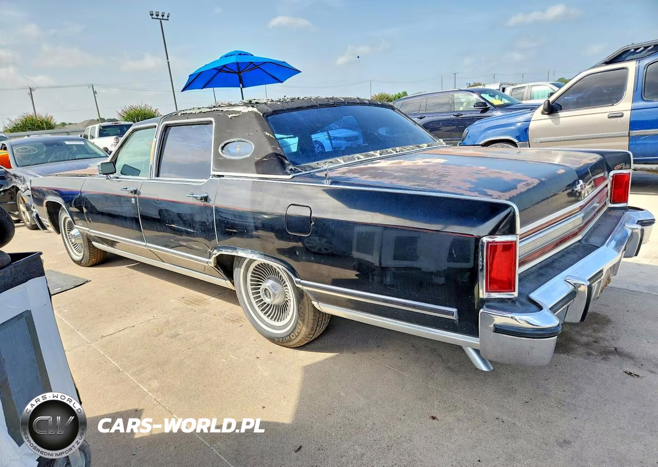 1979 Lincoln Continentl VIN:9Y82S678727 - 2