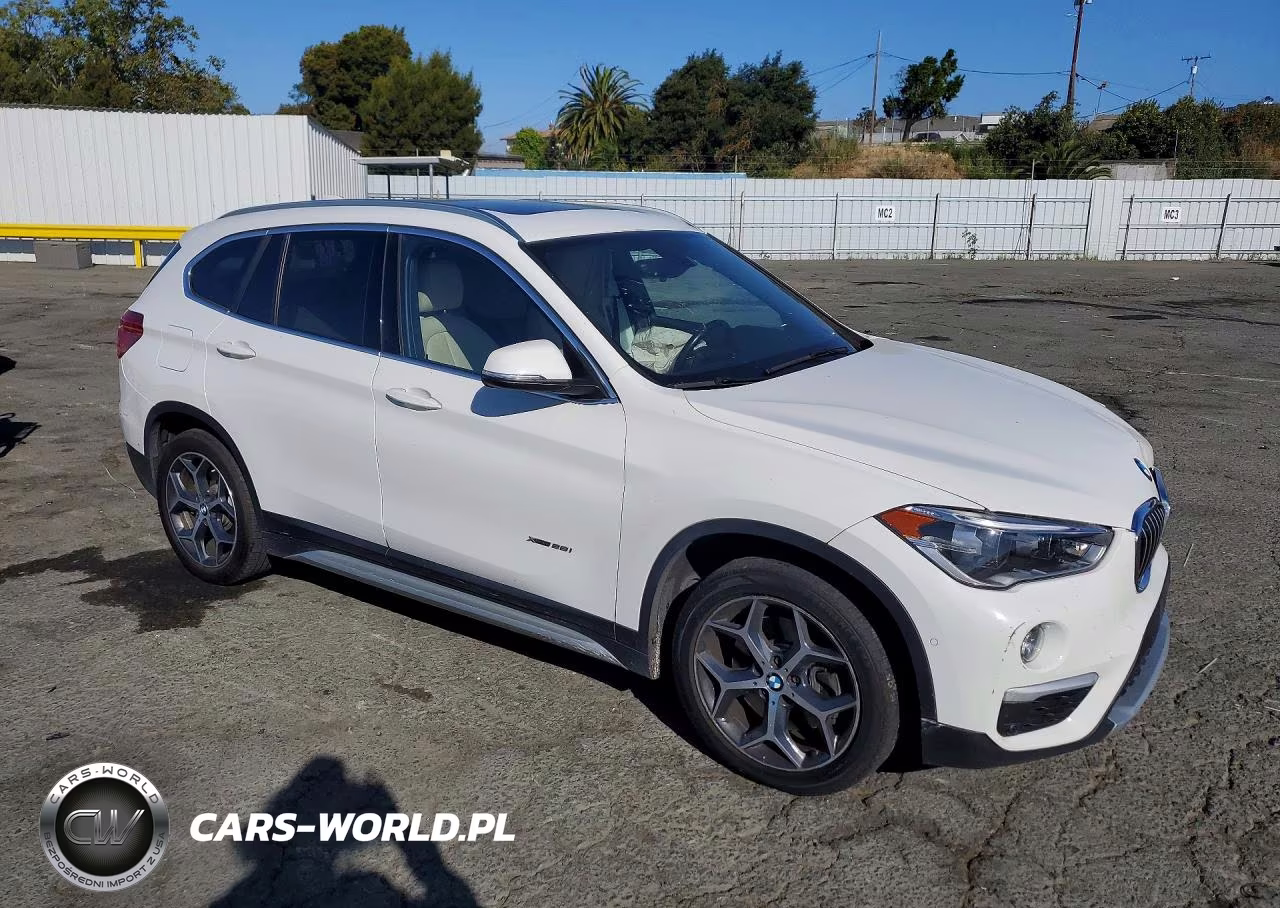 2017 BMW X1 xDrive28I VIN:WBXHT3C36H5F74852 - 4