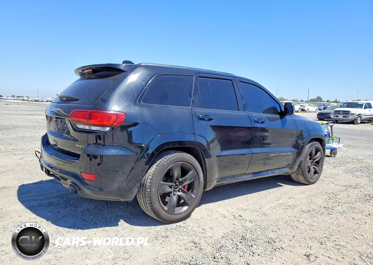 2017 Jeep Grand Cherokee Srt-8 VIN:1C4RJFDJ3HC645438 - 3