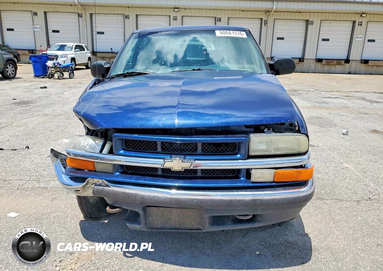 2002 Chevrolet .S10 VIN:1GCDT13W62K192403 - 5