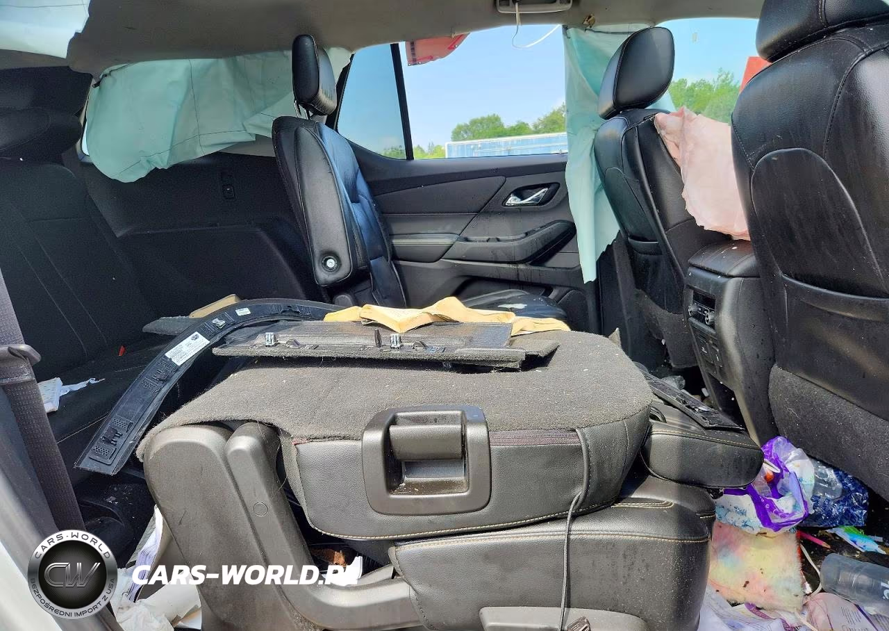 2018 Chevrolet Traverse Lt VIN:1GNERHKW3JJ214673 - 11