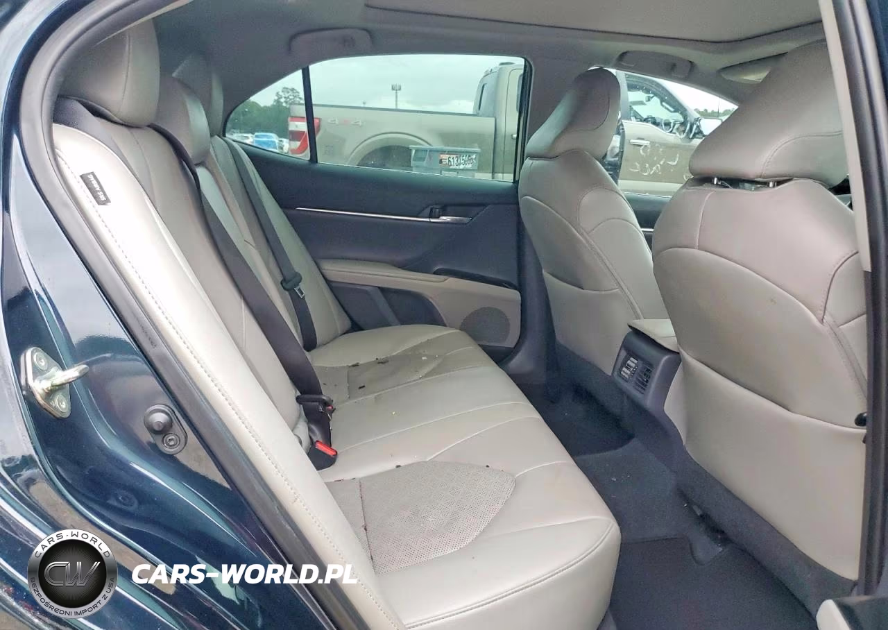 2020 Toyota Camry Xse VIN:4T1K61AK3LU909260 - 10