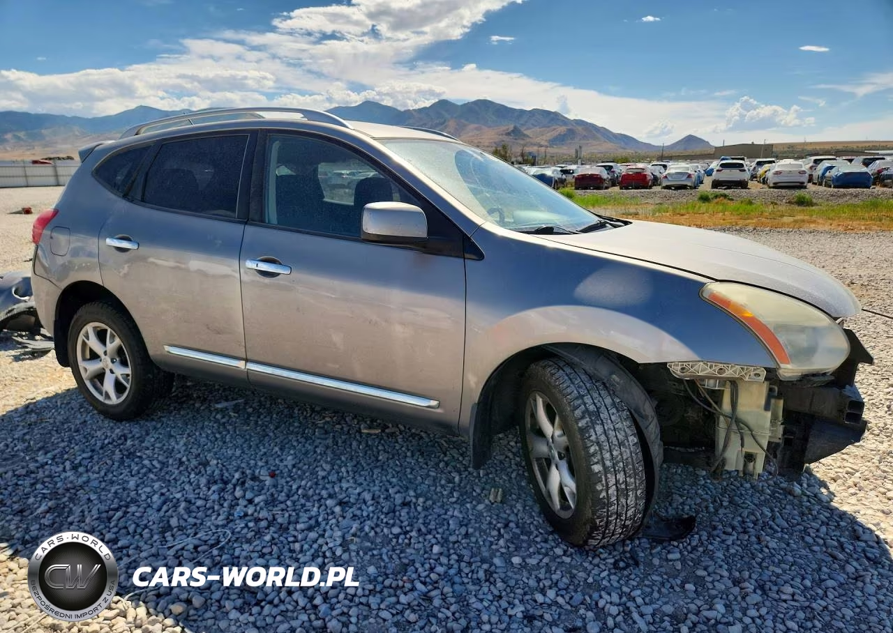 2011 Nissan Rogue S VIN:JN8AS5MV3BW688467 - 4