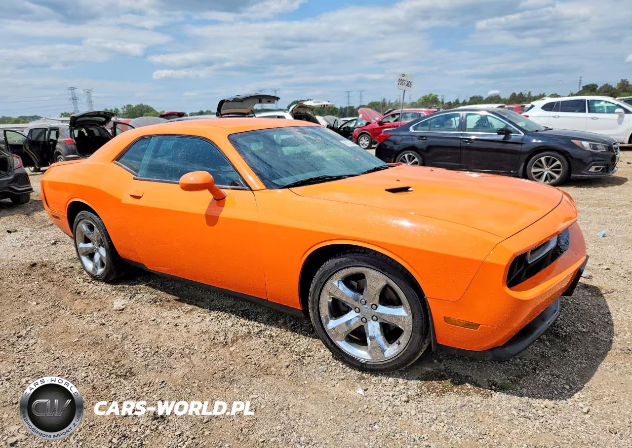2014 Dodge Challenger Sxt VIN:2C3CDYAG8EH213216 - 4