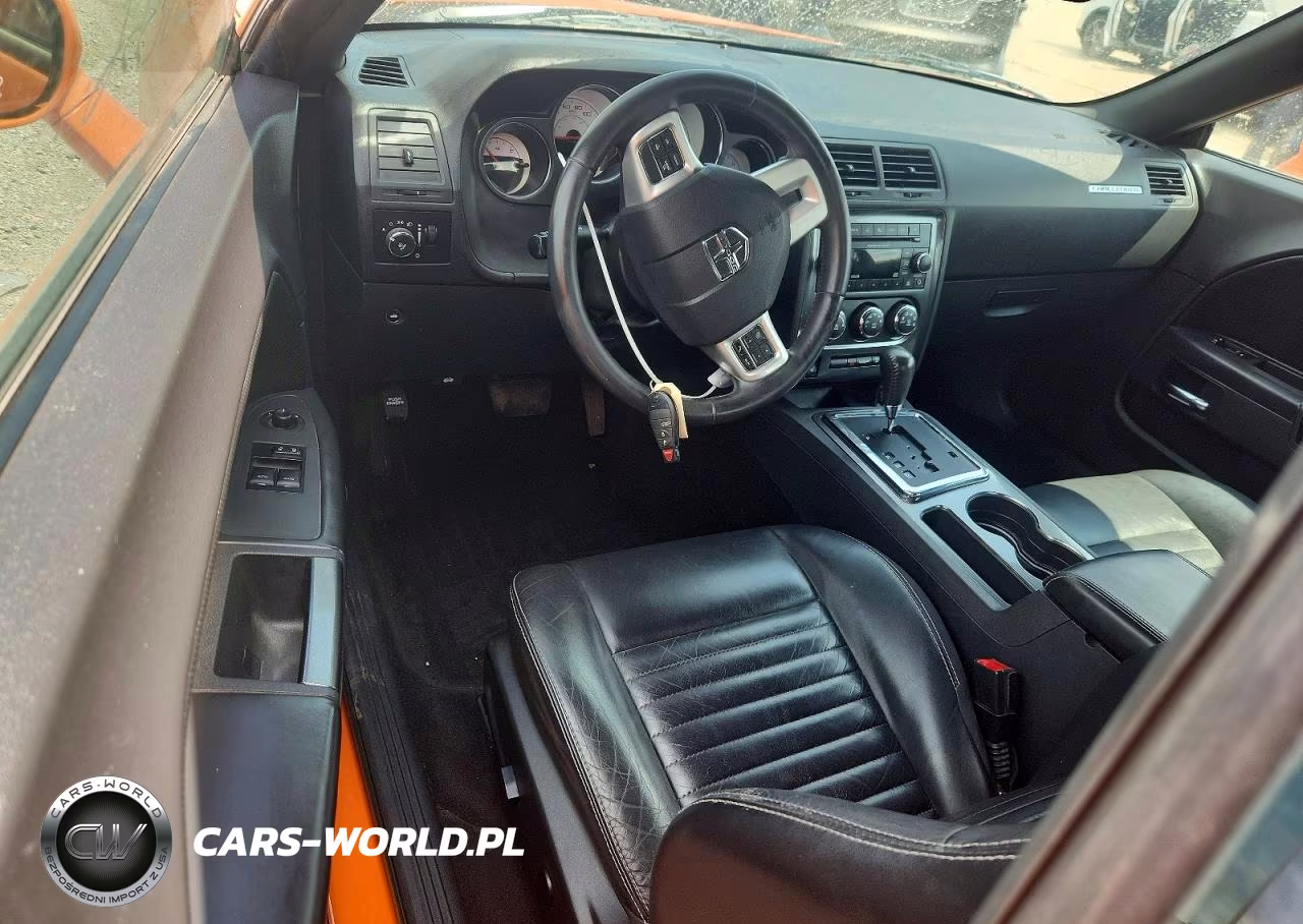 2014 Dodge Challenger Sxt VIN:2C3CDYAG8EH213216 - 8