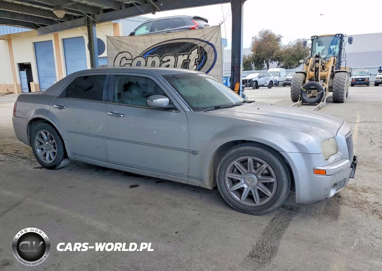 2006 Chrysler 300C VIN:2C3KA63H16H370375 - 4