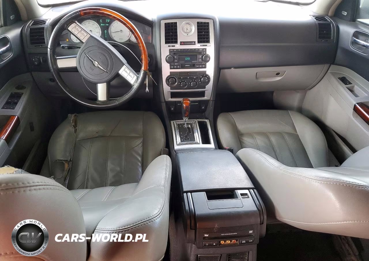 2006 Chrysler 300C VIN:2C3KA63H16H370375 - 8