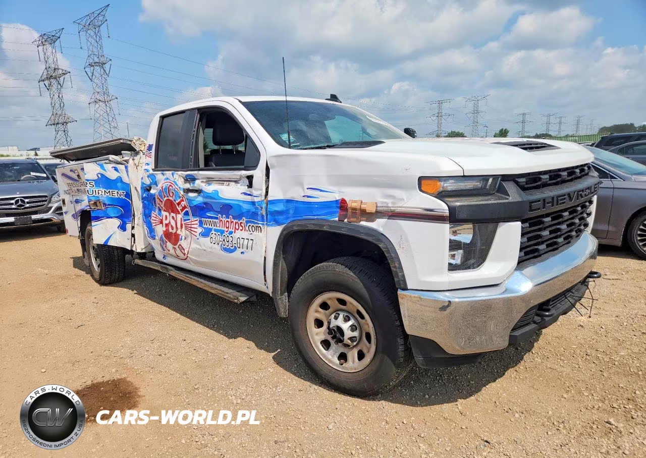 2023 Chevrolet Silverado C3500 VIN:1GB5WRE74PF172932 - 4