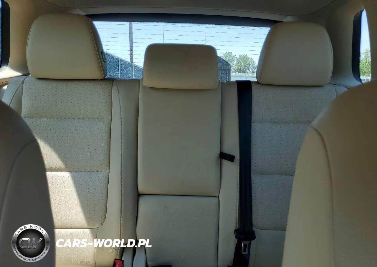 2017 Volkswagen Tiguan S VIN:WVGAV7AX7HK006674 - 10