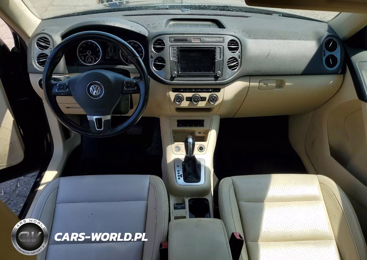 2017 Volkswagen Tiguan S VIN:WVGAV7AX7HK006674 - 8