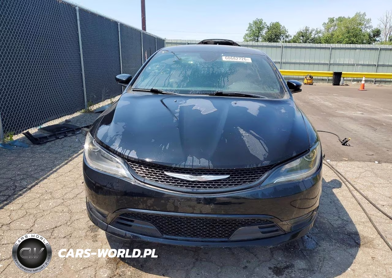 2015 Chrysler 200 S VIN:1C3CCCDG7FN615464 - 5