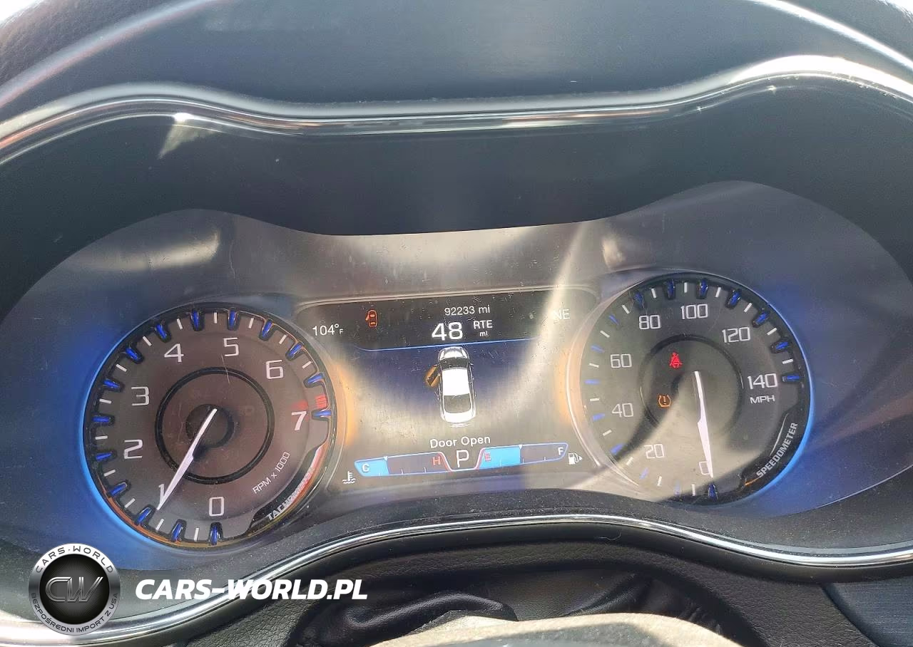 2015 Chrysler 200 S VIN:1C3CCCDG7FN615464 - 9