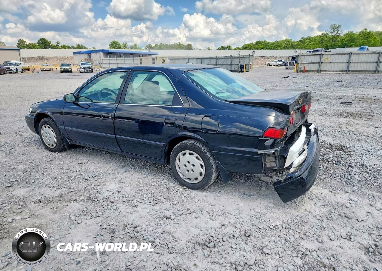 1998 Toyota Camry Le VIN:JT2BG22K0W0185781 - 2
