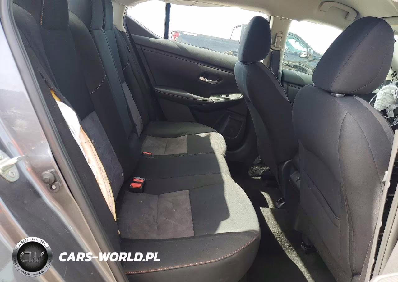 2022 Nissan Sentra Sr VIN:3N1AB8DV0NY304108 - 10