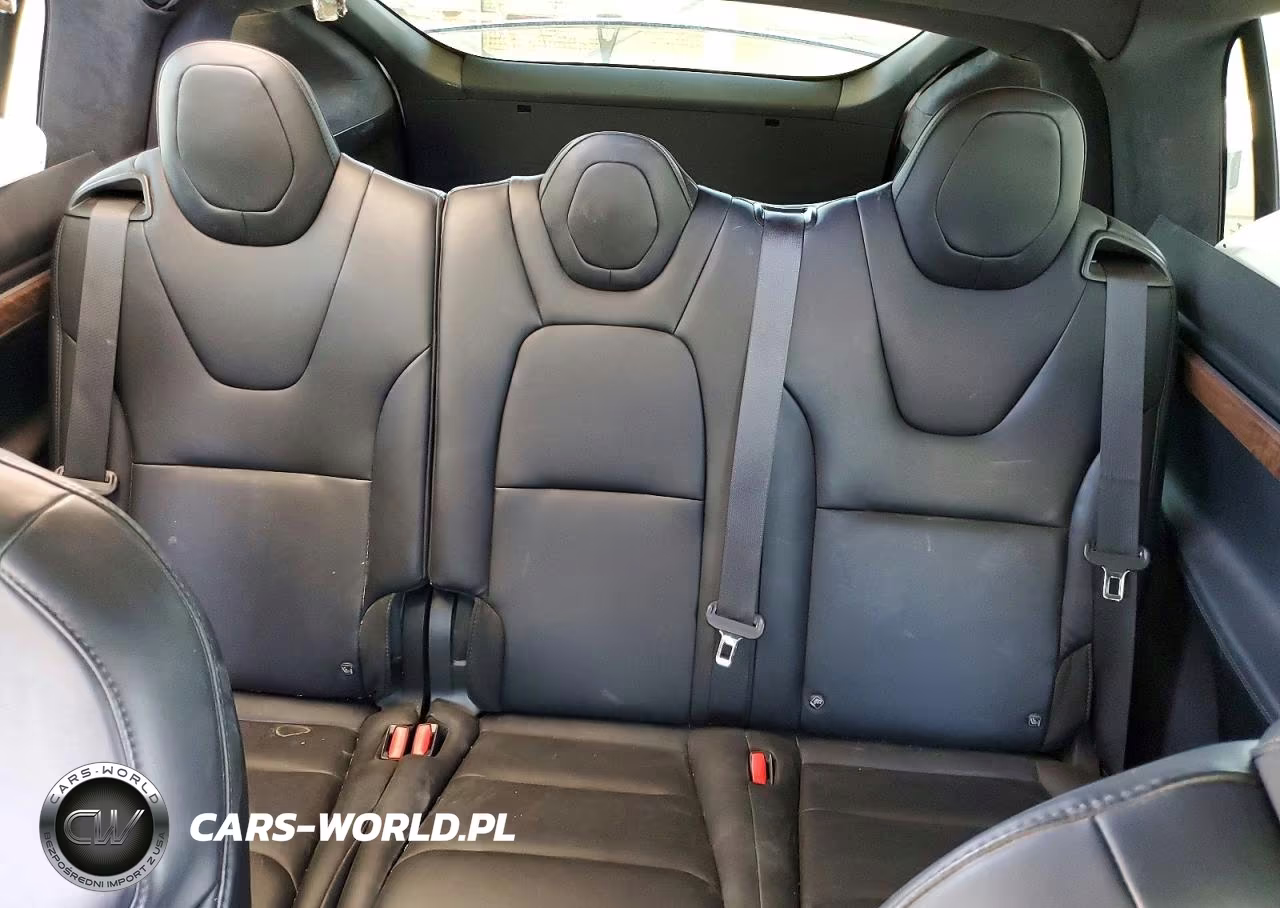 2021 Tesla Model X VIN:5YJXCDE20MF320515 - 10