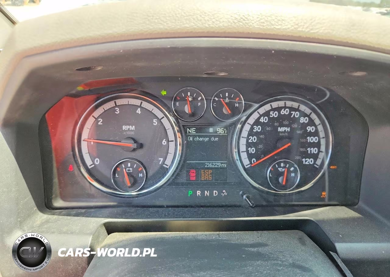2010 Dodge Ram 1500 VIN:1D7RV1GT8AS124124 - 9