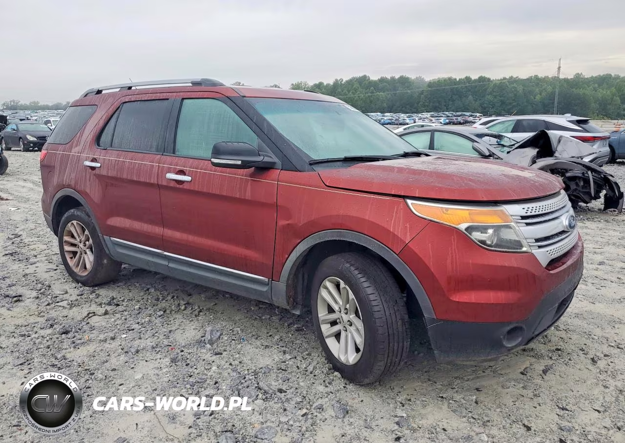 2014 Ford Explorer Xlt VIN:1FM5K7D9XEGA65613 - 4