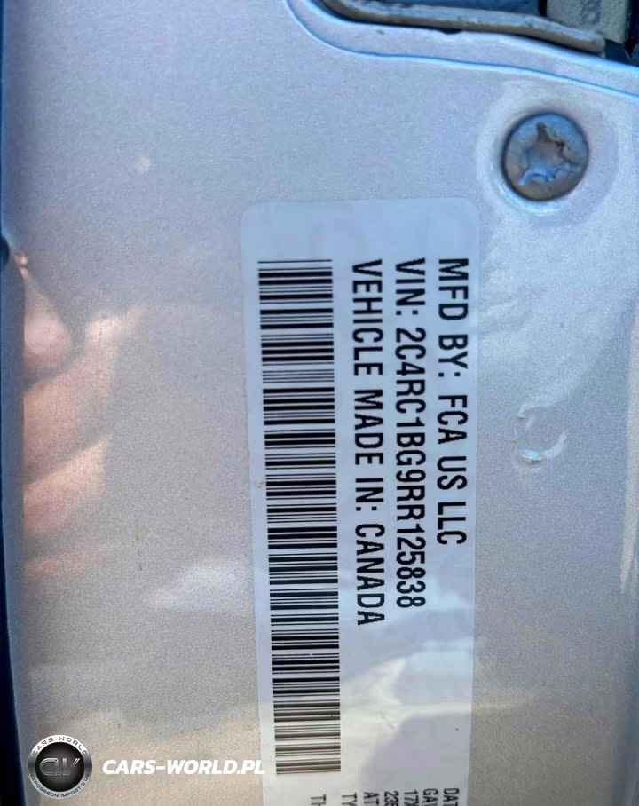 2024 Chrysler Pacifica Touring L VIN:2C4RC1BG9RR125838 - 10