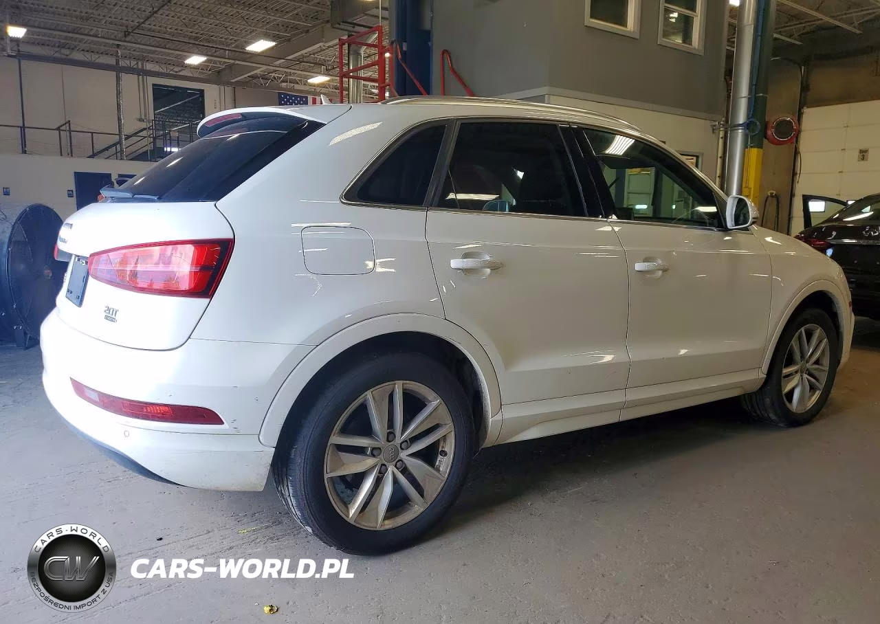 2016 Audi Q3 Premium Plus VIN:WA1EFCFS2GR020331 - 3