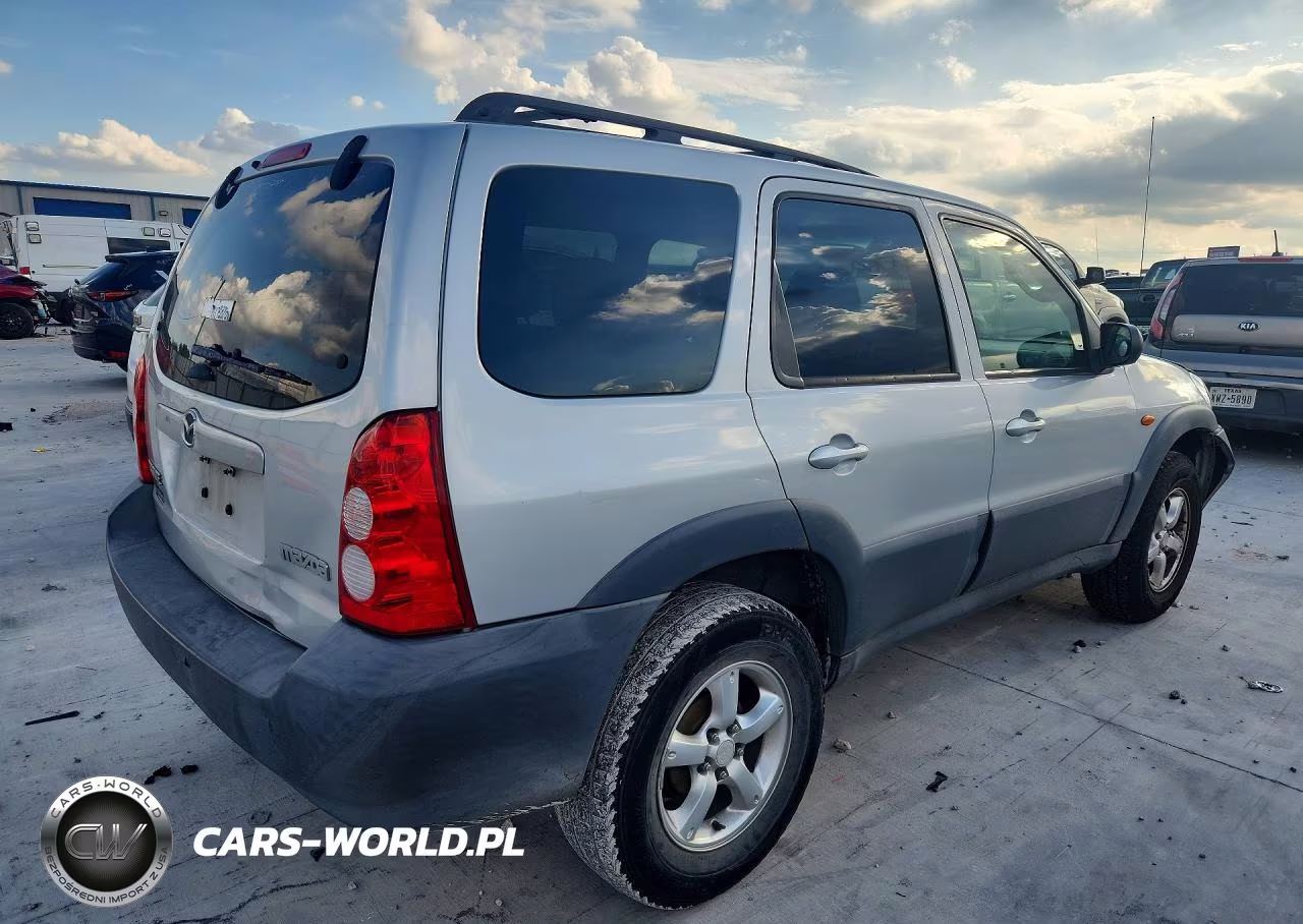 2005 Mazda Tribute I VIN:4F2YZ02Z35KM17743 - 3
