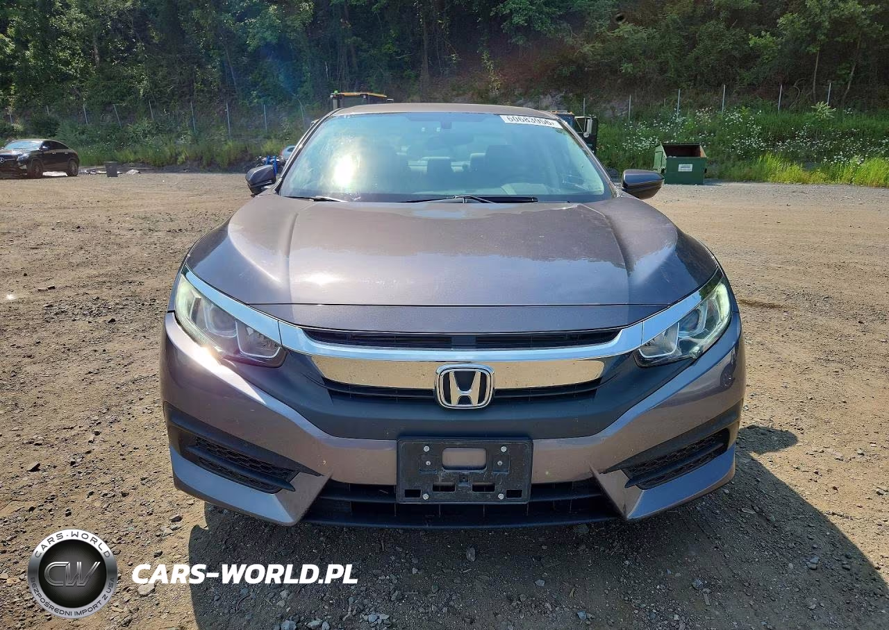 2018 Honda Civic Lx VIN:19XFC2F52JE203352 - 5