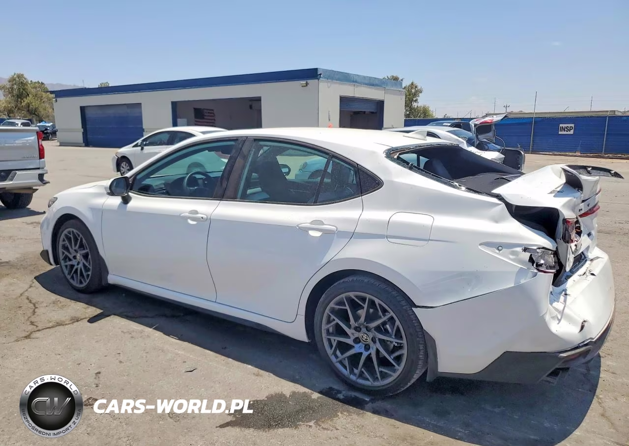 2026 Toyota Camry Se VIN:4T1DAACK2TU214983 - 2