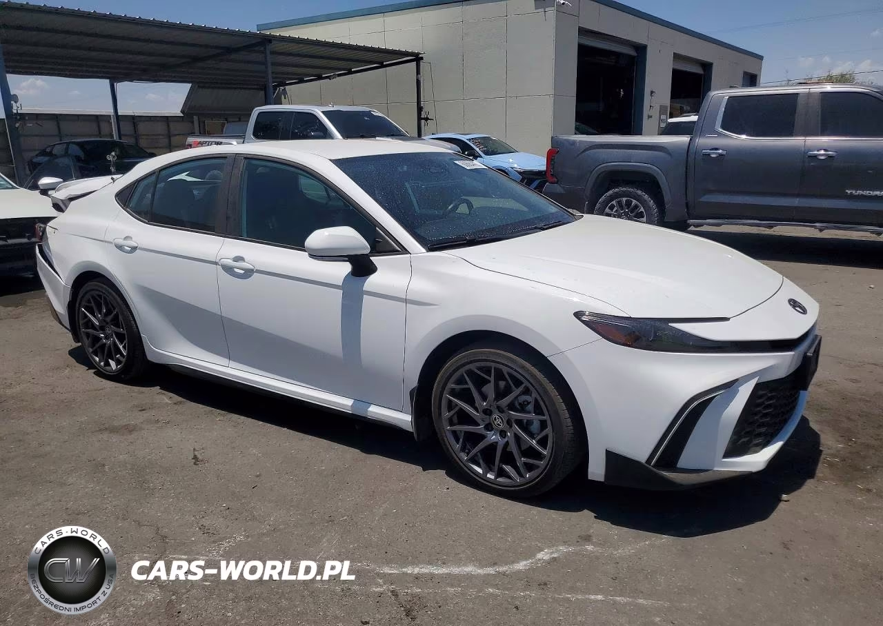 2026 Toyota Camry Se VIN:4T1DAACK2TU214983 - 4