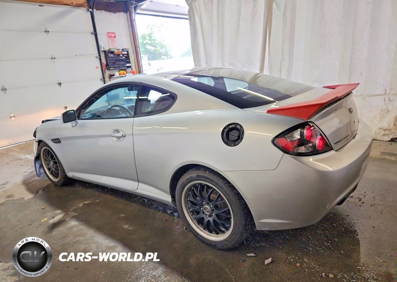 2008 Hyundai Tiburon Gt VIN:KMHHN66FX8U268461 - 2