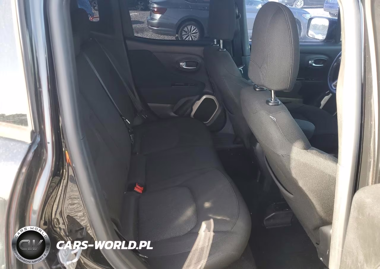 2015 Jeep Renegade Latitude VIN:ZACCJABT7FPB87702 - 11