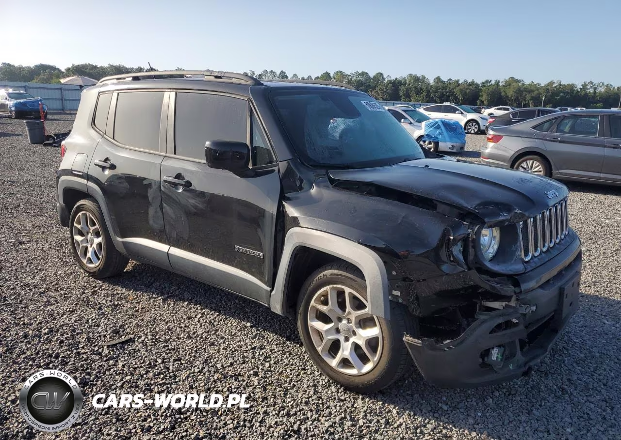 2015 Jeep Renegade Latitude VIN:ZACCJABT7FPB87702 - 4